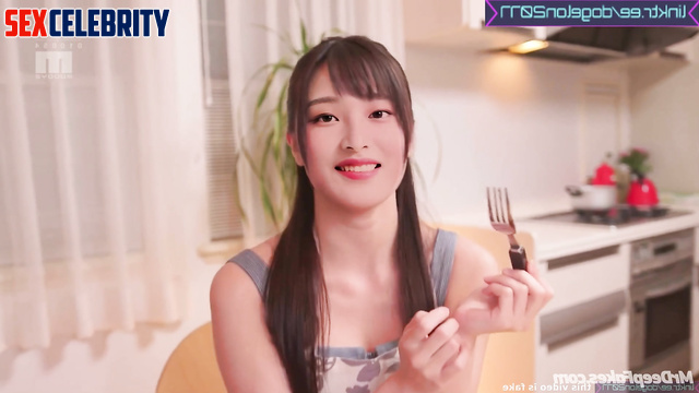 Young couple did something interesting in the bath 민지 뉴진스 Minji face swap