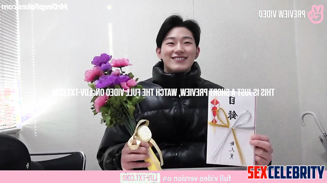Korean singer 산 San gets nice gifts from his (한국어) fans 에이티즈 ATEEZ