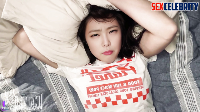 Horny brunette masturbating lying on the bed, Jennie (제니 블랙핑크) real fake