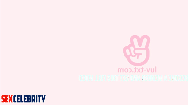FAKE 마크 NCT Mark loves her boyfriend very much