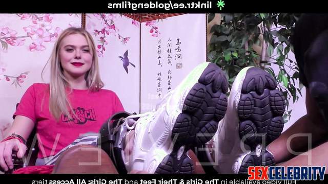 Face Swap Elle Fanning - Tickling Cute Pink Soles