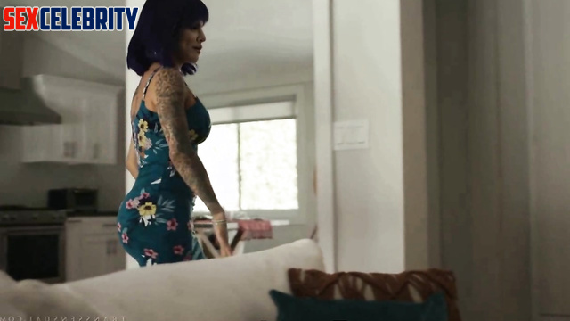 Deepfake Gina Carano Fucks the Plumber Trans