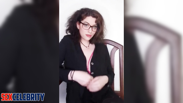 Deepfake Kat Dennings Shows Off Her Boobs