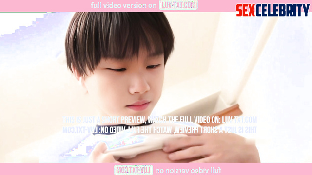 Face Swap 보이넥스트도어 운학 Woonhak from BOYNEXTDOOR - Fuck my asshole