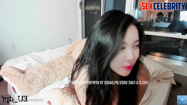 Nayeon 나연 TWICE 트와이스 masturbates imagining sex scene fake porn 가짜 포르노