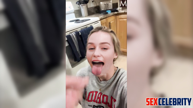 Pretty blonde uses your sperm as protein - Emilia Clarke deepfake erotic