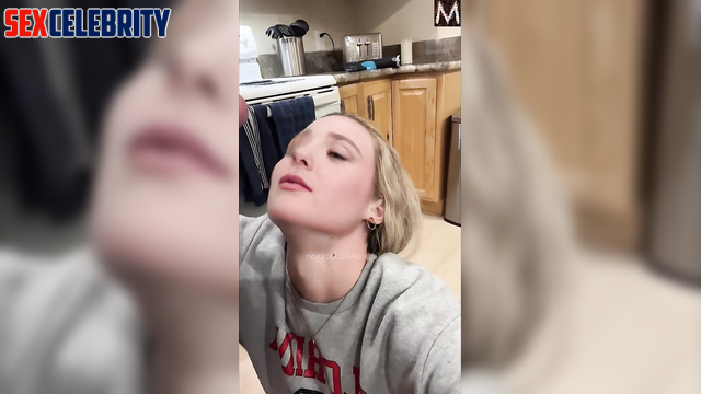 Elizabeth Olsen in deepfake erotic - hottie wants to eat your cum