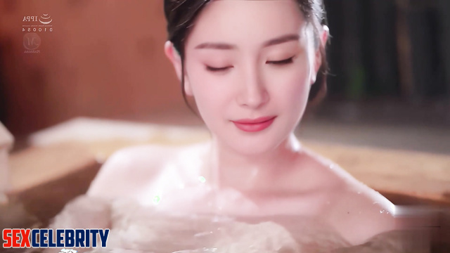 Asian woman got creampie from her husband's friend 杨幂 智能換臉 Yang Mi ai