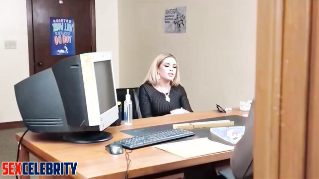 AI Scarlett Cakez on a job interview giving her future employer a blowjob