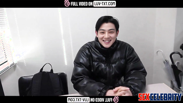 Fake Cha Eunwoo 차은우 I helped my friend cum 아스트로