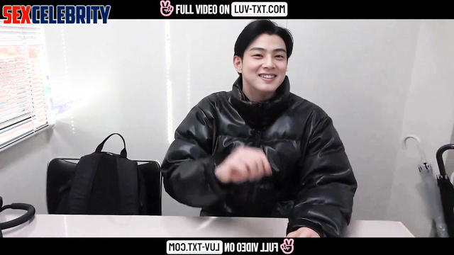 Fake Cha Eunwoo 차은우 I helped my friend cum 아스트로