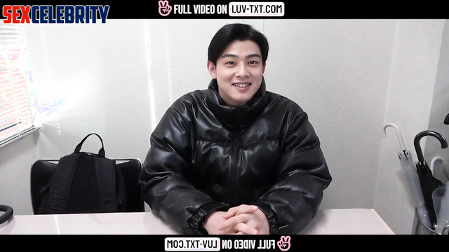 Fake Cha Eunwoo 차은우 I helped my friend cum 아스트로