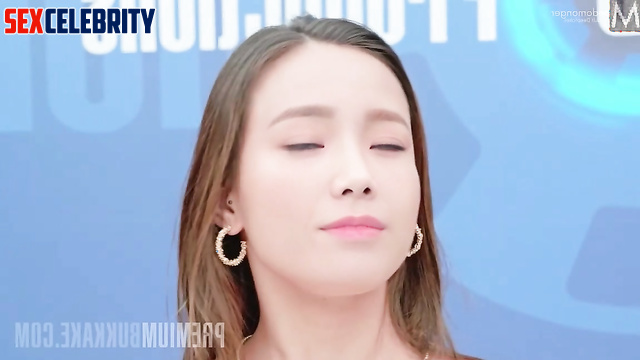 All she can do is suck to strangers, Taeyeon (태연 소녀시대) internet celebrity