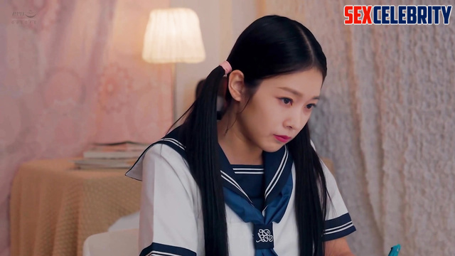 Slut in schoolgirl uniform made footjob & handjob, Song Yi (宋轶 智能換臉) A.I.