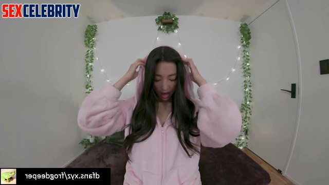 Cute babe Extraemily POV deepfake