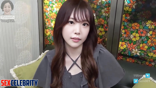 Deepfake Qwer Hina laughs at the camera 히나 큐더블유이알