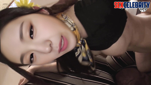 ITZY (있지) / She will not leave without creampie - POV fake Yeji 예지