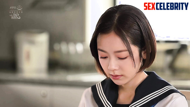 A punishment she truly deserves - Zhao Jinmai 趙今麥 假名人色情片