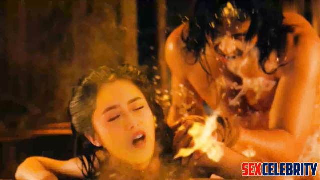 Stunning brunette Tong Liya (佟丽娅) helps the warriors to relax 人工智能