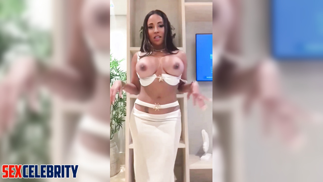 AI Jackie Guerrido shows off her sexy tropical tan XXX