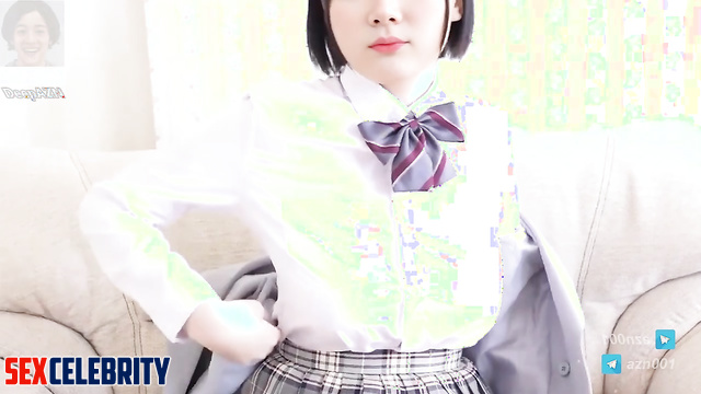 Fake Hearts2Hearts Jiwoo shows big tits 최지우