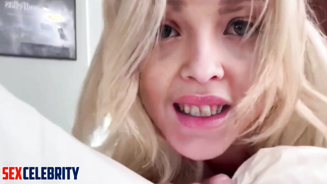 Al Alexis Texas giving up the booty like never before