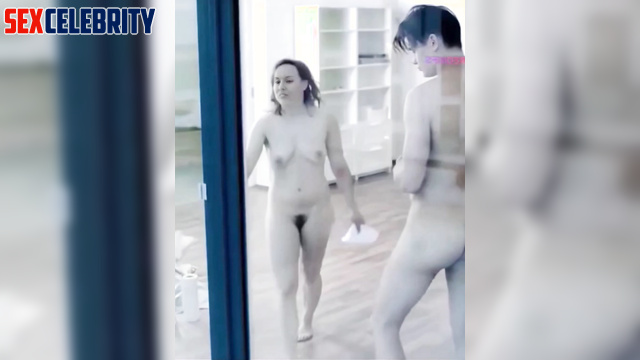 Al Amy Freeze auditioning for a nude scene in a movie